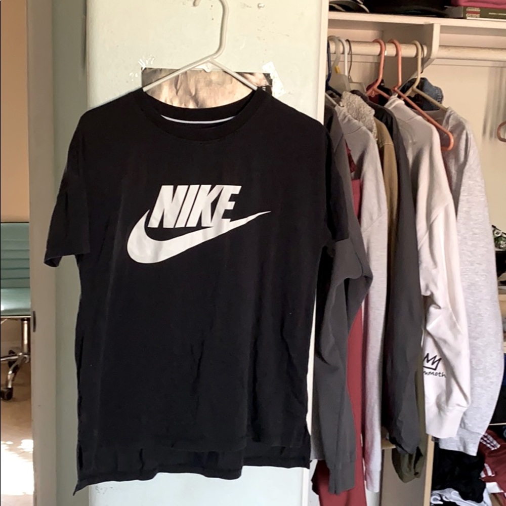 Nike short sleeve
